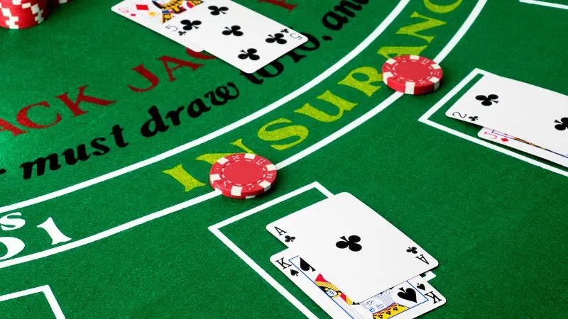 Mẹo chơi xì dách luôn thắng tại Ku Casino 1 Tìm hiểu tổng quan về xì dách – Game bài đơn giản nhưng không dễ ăn